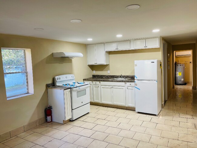 1719 Fairfax St in Jacksonville, FL - Building Photo - Building Photo