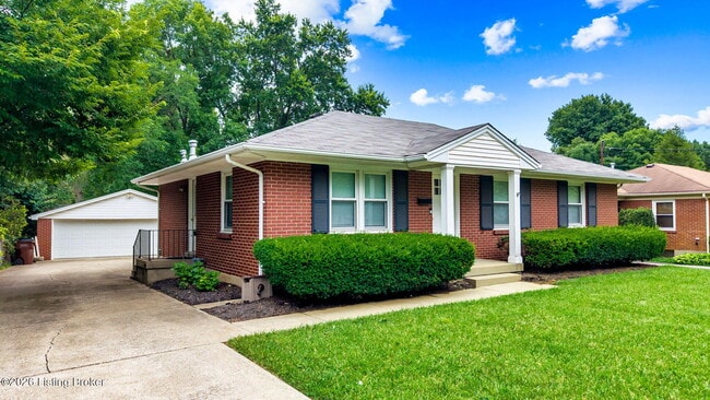 519 Leyton Ave