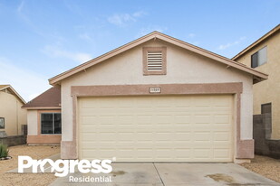 11509 W Bloomfield Rd