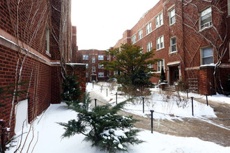 1341-1349 W Touhy Ave in Chicago, IL - Building Photo - Building Photo