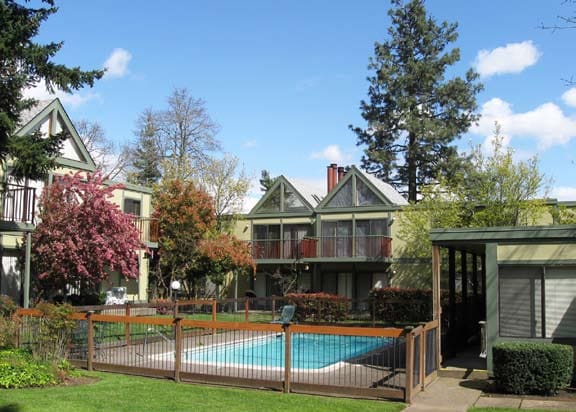 Timberwood Apartments in Beaverton, OR - Foto de edificio