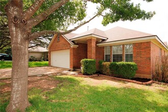 2101 Boneset Trail in Round Rock, TX - Building Photo - Building Photo