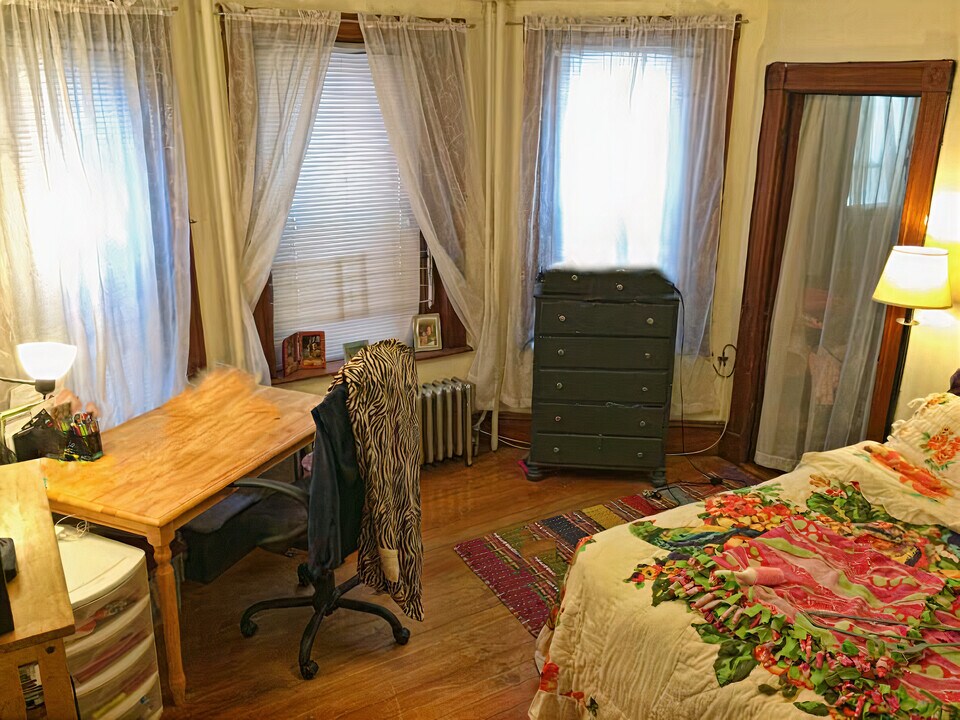 174 Saint Alphonsus St, Unit 1 in Boston, MA - Building Photo