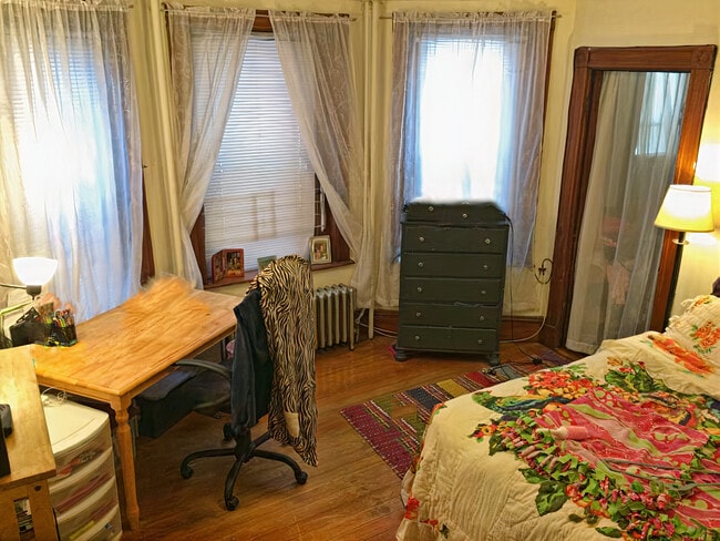 property at 174 Saint Alphonsus St
