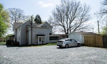 405 N Main St in China Grove, NC - Building Photo - Building Photo