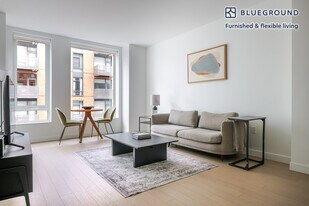 380 Harrison Ave in Boston, MA - Building Photo