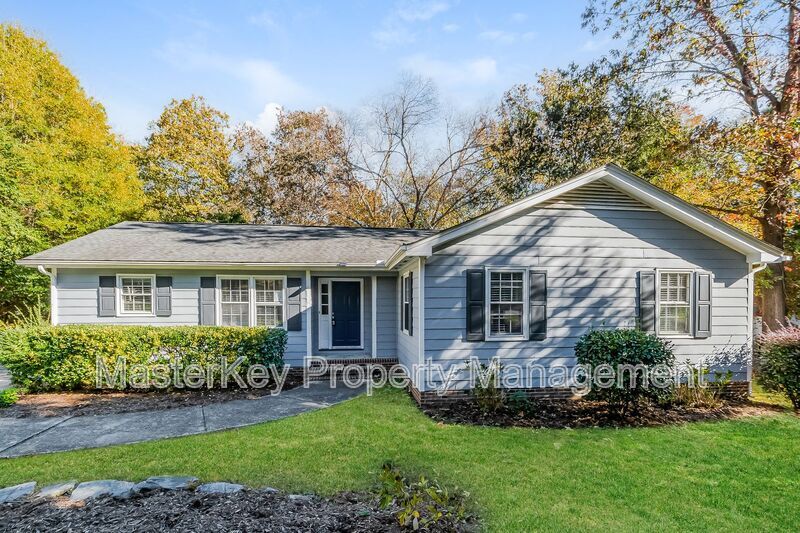 6936 Three Bridges Circle in Raleigh, NC - Building Photo