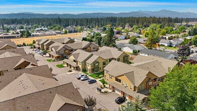Fairway Meadows in Coeur d'Alene, ID - Foto de edificio - Building Photo