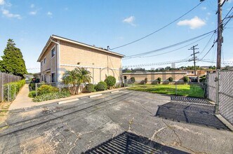 2225 S Meridian Ave in Alhambra, CA - Building Photo - Building Photo