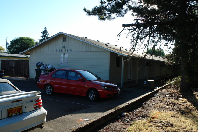 3752-3762 Cherry Ave NE in Salem, OR - Building Photo - Building Photo