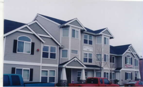 Oakes St. Apartments in Tacoma, WA - Building Photo - Building Photo