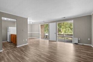 558 Wilson Bridge Dr