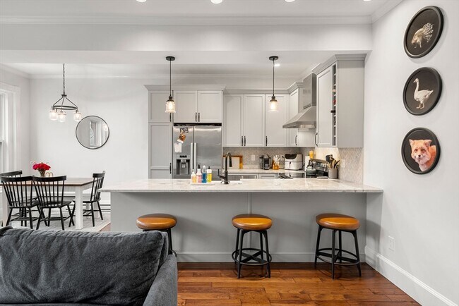 461 Beacon St in Boston, MA - Building Photo - Building Photo