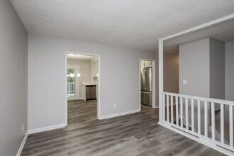 81 Floyd St in Lawrenceville, GA - Building Photo - Building Photo