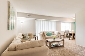 Hazelwood Homes in Baltimore, MD - Building Photo - Building Photo