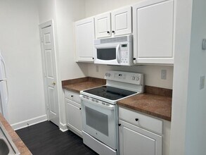 4932 Crab Pond Ct in Myrtle Beach, SC - Building Photo - Building Photo