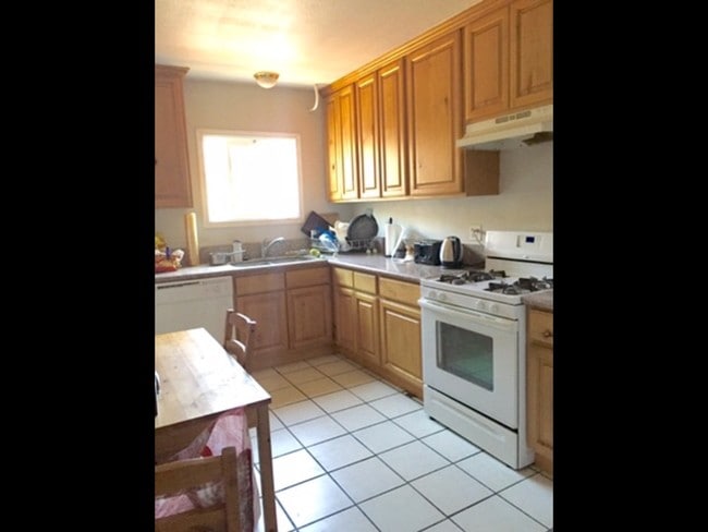 property at 227 N Yale Ave