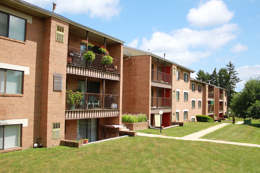 Red Oak Acres in Camp Hill, PA - Foto de edificio