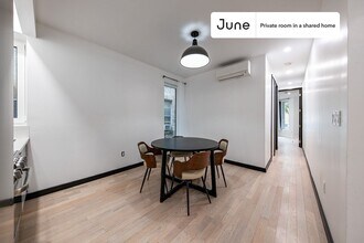 Room in Shared 4 bed/2 bath home, Unit A in Brooklyn, NY - Foto de edificio - Building Photo