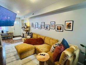 105 S Durham St in Baltimore, MD - Building Photo - Building Photo