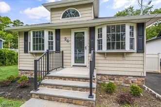 94 Mountain Ave in Hanover, NJ - Building Photo - Building Photo