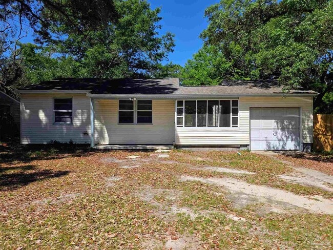 property at 35 Kennington Dr