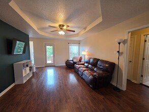 1412 Janet Way Dr in Clarksville, TN - Building Photo - Building Photo