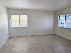 33966 Malaga Dr in Dana Point, CA - Foto de edificio - Building Photo