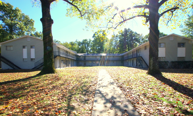 Grahamwood Flats in Memphis, TN - Building Photo