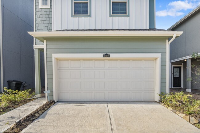 property at 11926 Briarwood Hill Way