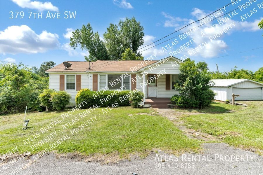379 7th Ave SW in Graysville, AL - Building Photo