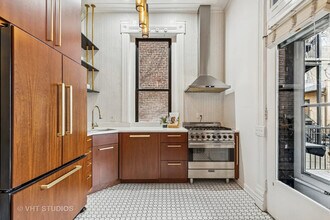 1524 N La Salle Dr in Chicago, IL - Building Photo - Building Photo