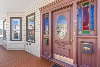 52 Stanley Ave, Unit #2 in Medford, MA - Building Photo - Building Photo