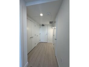 13675-1107A 107A Ave in Surrey, BC - Building Photo - Building Photo