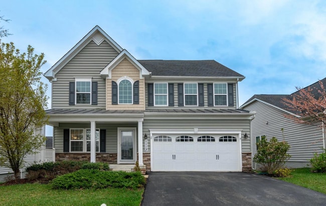 property at 1113 Long Farm Cir