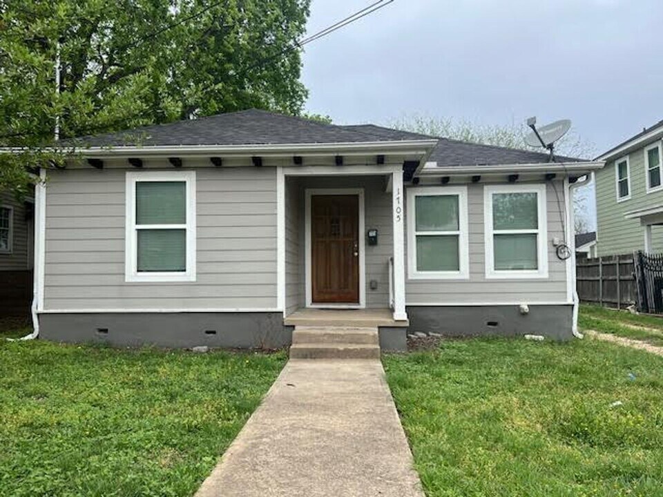 1705 Baylor Ave in Waco, TX - Building Photo