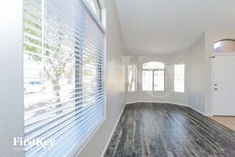195 W Dexter Way in San Tan Valley, AZ - Building Photo - Building Photo