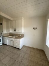 14832 Chadron Ave in Gardena, CA - Building Photo - Building Photo