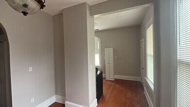 549 E Park Ave in Savannah, GA - Building Photo - Building Photo
