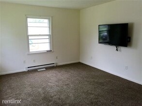 1405 Arbutus Dr in Salisbury, MD - Building Photo - Building Photo