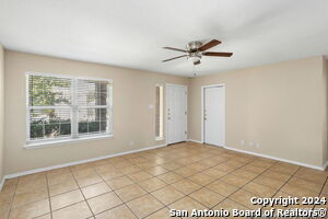 10710 Shaenleaf in San Antonio, TX - Building Photo - Building Photo