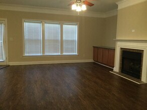 9126 Dalmeny House Ln in Charlotte, NC - Foto de edificio - Building Photo