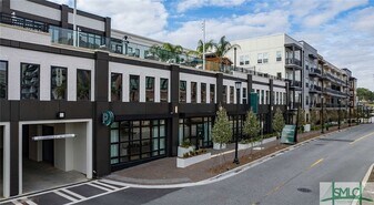 201 Pilot St, Unit A2-A in Savannah, GA - Building Photo