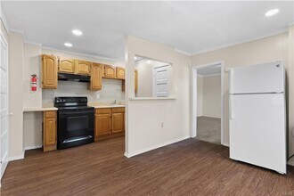 1348 E 6th St in Bethlehem, PA - Building Photo - Building Photo