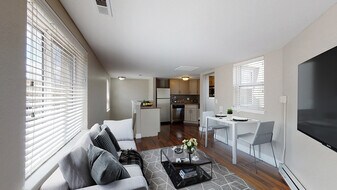 Flats on 29th in Denver, CO - Building Photo