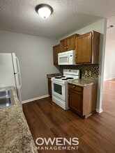 3767 Oakwood Hills Dr in Oakwood, GA - Building Photo - Building Photo