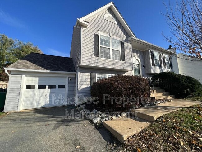 property at 16 N Jenny Lynn Rd