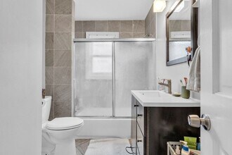 180 St Alphonsus St in Boston, MA - Building Photo - Building Photo