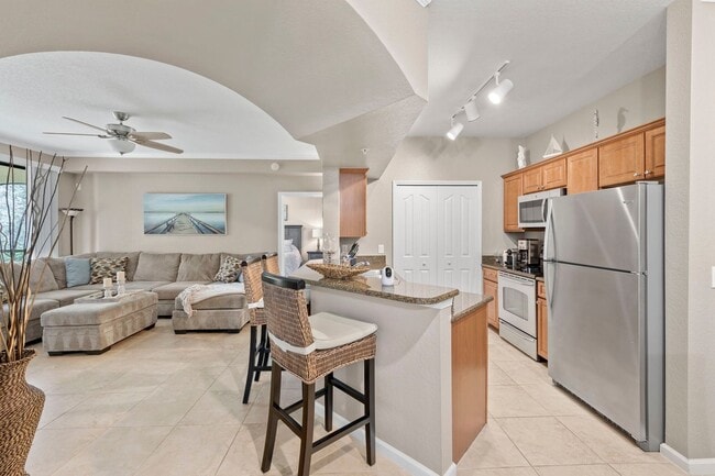 12955 Positano Cir in Naples, FL - Building Photo - Building Photo