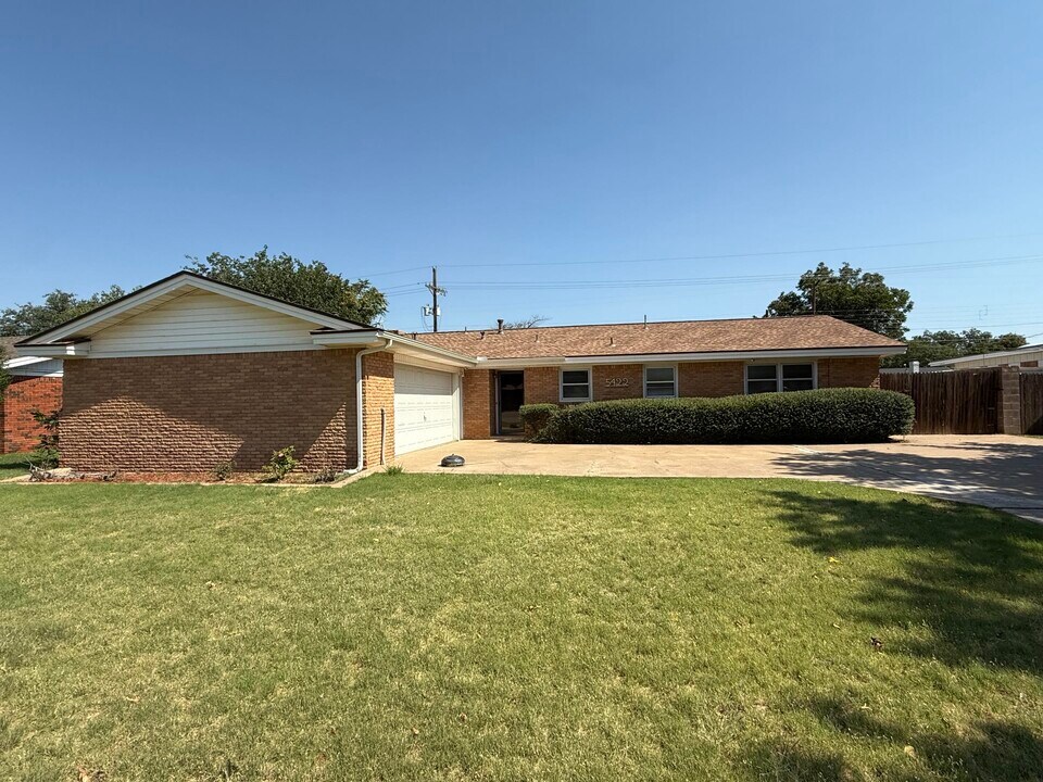 5422 29th St in Lubbock, TX - Building Photo